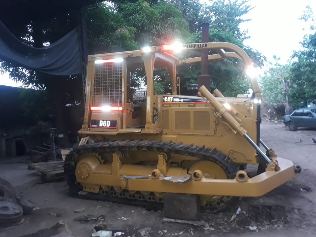 Alquiler de Excavadora Bulldozer D6 en Ibagué, Tolima, Colombia